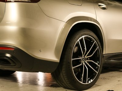 2021 Mercedes-BENZ GLS thumbnail 11