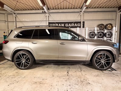 MERCEDES-BENZ GLS - 8