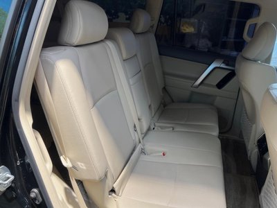 TOYOTA LAND CRUISER PRADO - 9