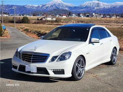 MERCEDES-BENZ E-CLASS - 1