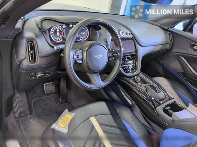 ASTON MARTIN DBX - 3