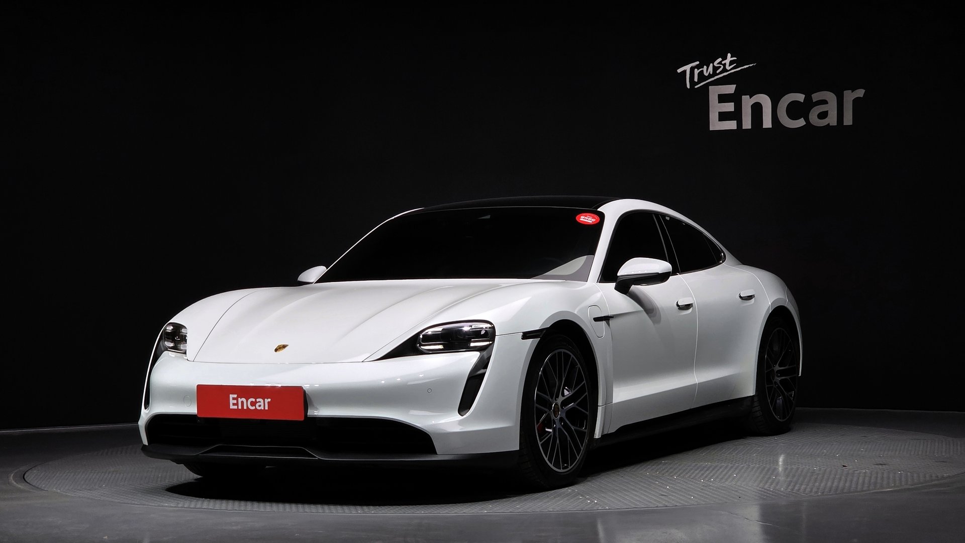 PORSCHE TAYCAN - View 1