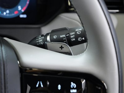 2023 LAND Rover RANGE ROVER VELAR thumbnail 25