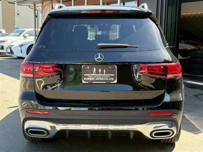 MERCEDES-BENZ GLB - 10