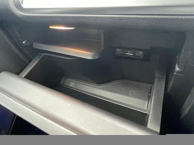 2025 Mercedes-BENZ GLB AMG — миниатюра 17
