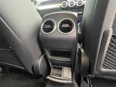2025 Mercedes-BENZ GLB AMG — миниатюра 27
