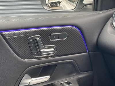 2025 Mercedes-BENZ GLB AMG — миниатюра 18