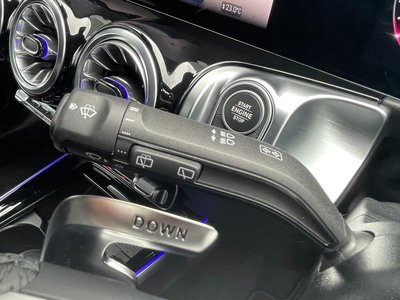 2025 Mercedes-BENZ GLB AMG 照片 9