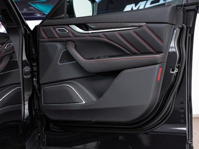 2021 Maserati LEVANTE — миниатюра 32