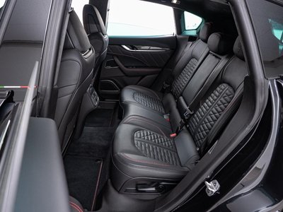 2021 Maserati LEVANTE — миниатюра 60