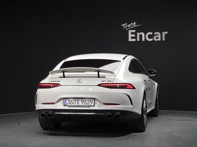 صورة 3 لـ 2021 Mercedes-BENZ GT AMG