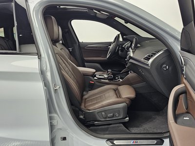 2025 BMW X4 缩略图 17