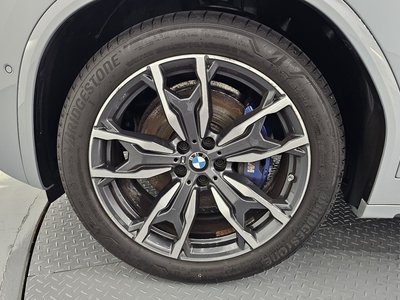 صورة 6 لـ 2025 BMW X4
