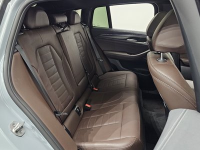 2025 BMW X4 缩略图 16