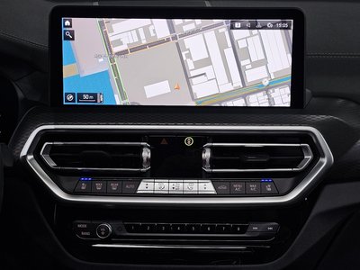 2025 BMW X4 缩略图 20