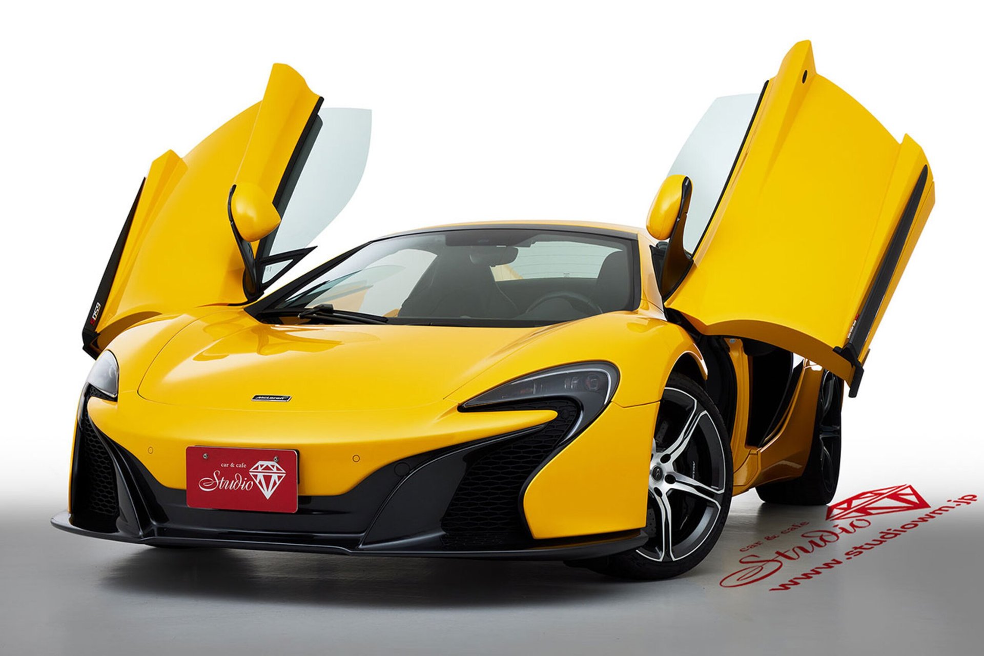 MCLAREN 650S SPIDER - View 1