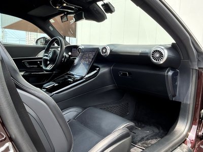 2025 Mercedes-BENZ GT AMG thumbnail 61