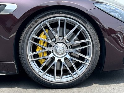 صورة 10 لـ 2025 Mercedes-BENZ GT AMG