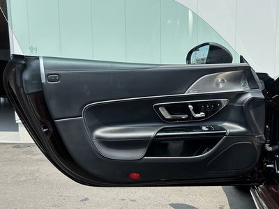 2025 Mercedes-BENZ GT AMG thumbnail 49
