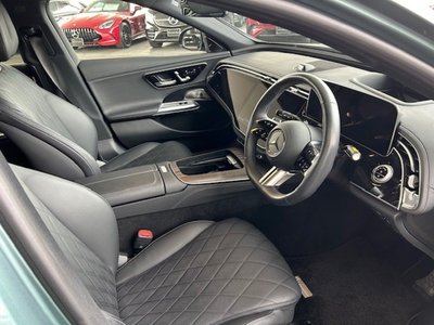 MERCEDES-BENZ E-CLASS - 10