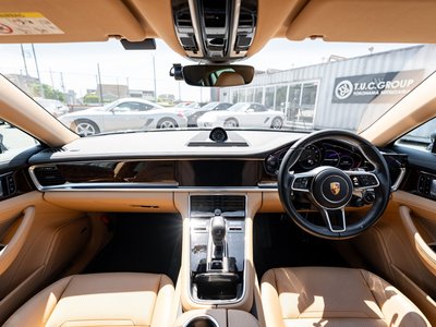 PORSCHE PANAMERA - 6