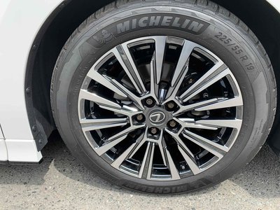 2024 Lexus LM — миниатюра 38
