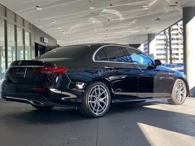 MERCEDES-BENZ E-CLASS - 2