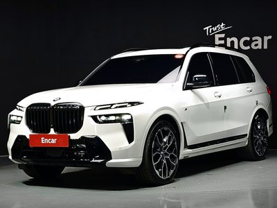 BMW X7 - 1