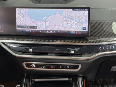 2025 BMW X7 — миниатюра 20
