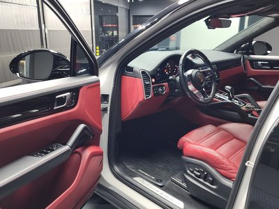 PORSCHE CAYENNE - 10