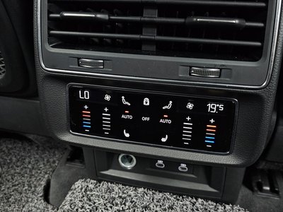 2022 AUDI Q7 — миниатюра 19