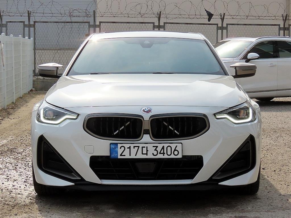 BMW 2 SERIES - View 1