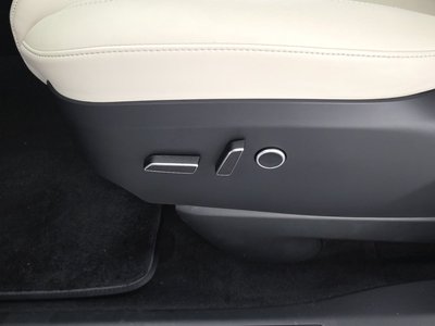 2023 Tesla MODEL X 缩略图 27