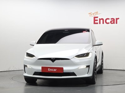 2023 Tesla MODEL X — фото 2