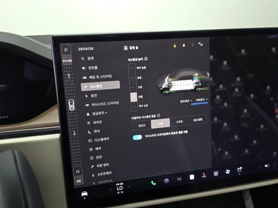 2023 Tesla MODEL X 缩略图 30
