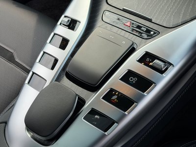 2024 Mercedes-BENZ GT AMG — миниатюра 18