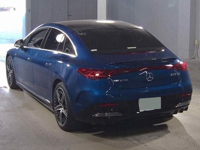 MERCEDES-BENZ EQE - 2