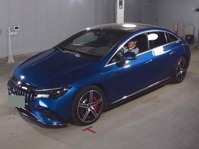 MERCEDES-BENZ EQE - 5