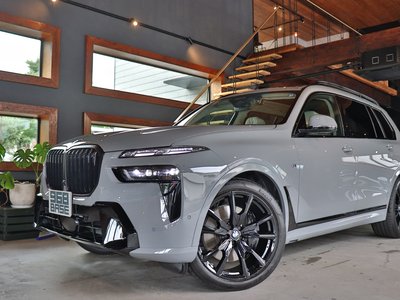 صورة مصغرة 18 لـ 2025 BMW X7