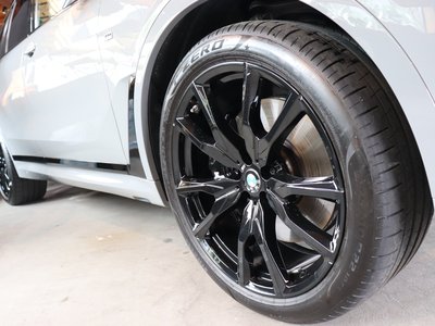 2025 BMW X7 照片 9