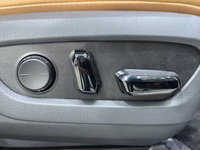 2025 Lexus NX thumbnail 7