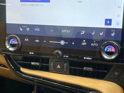 2025 Lexus NX thumbnail 33