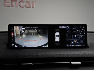 2021 Genesis GV70 — миниатюра 15
