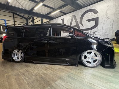 2020 Toyota ALPHARD 照片 9