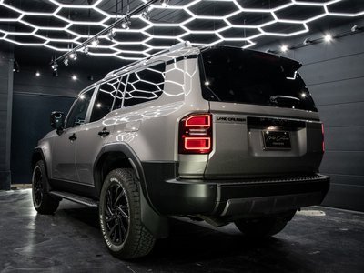 TOYOTA LAND CRUISER 250 - 4