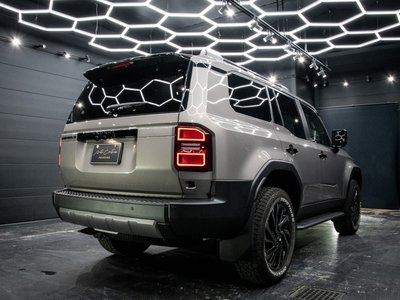 TOYOTA LAND CRUISER 250 - 6