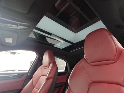 2021 Porsche CAYENNE 缩略图 18
