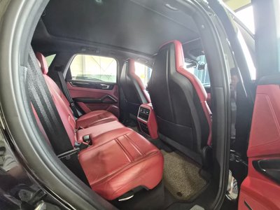 PORSCHE CAYENNE - 6