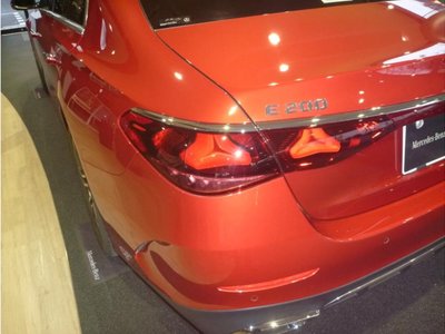 MERCEDES-BENZ E-CLASS - 9