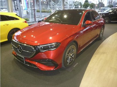 MERCEDES-BENZ E-CLASS - 1